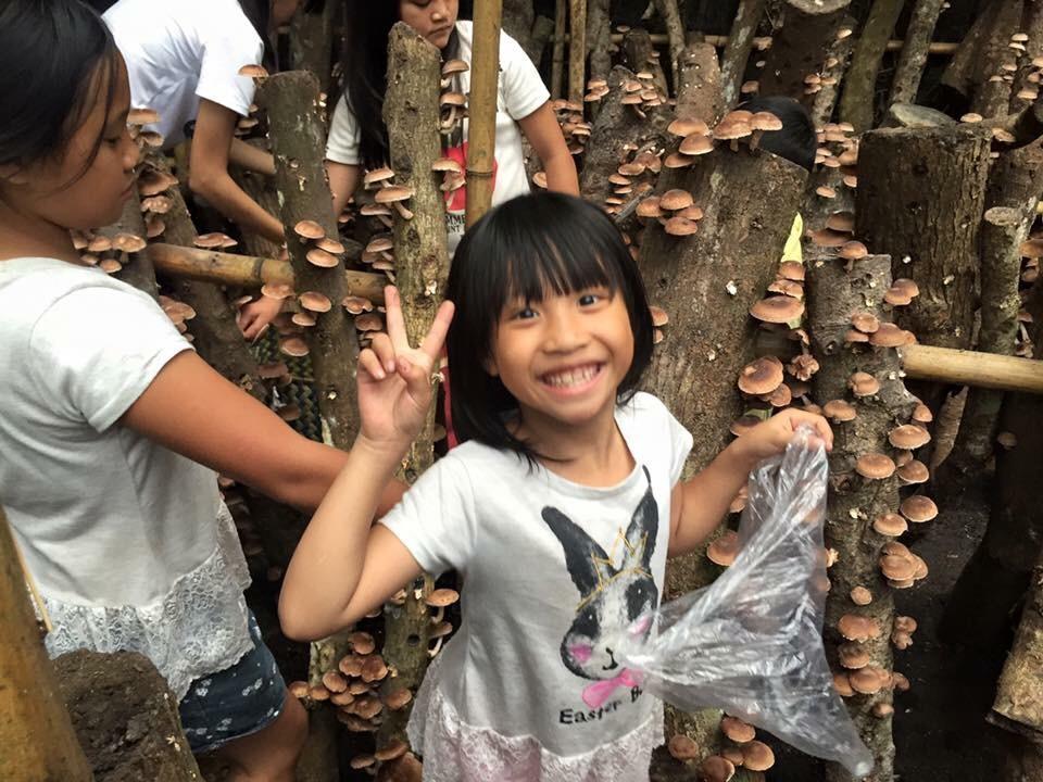 La La Shan 5.5Knong Zhuang Hualing Buitenkant foto